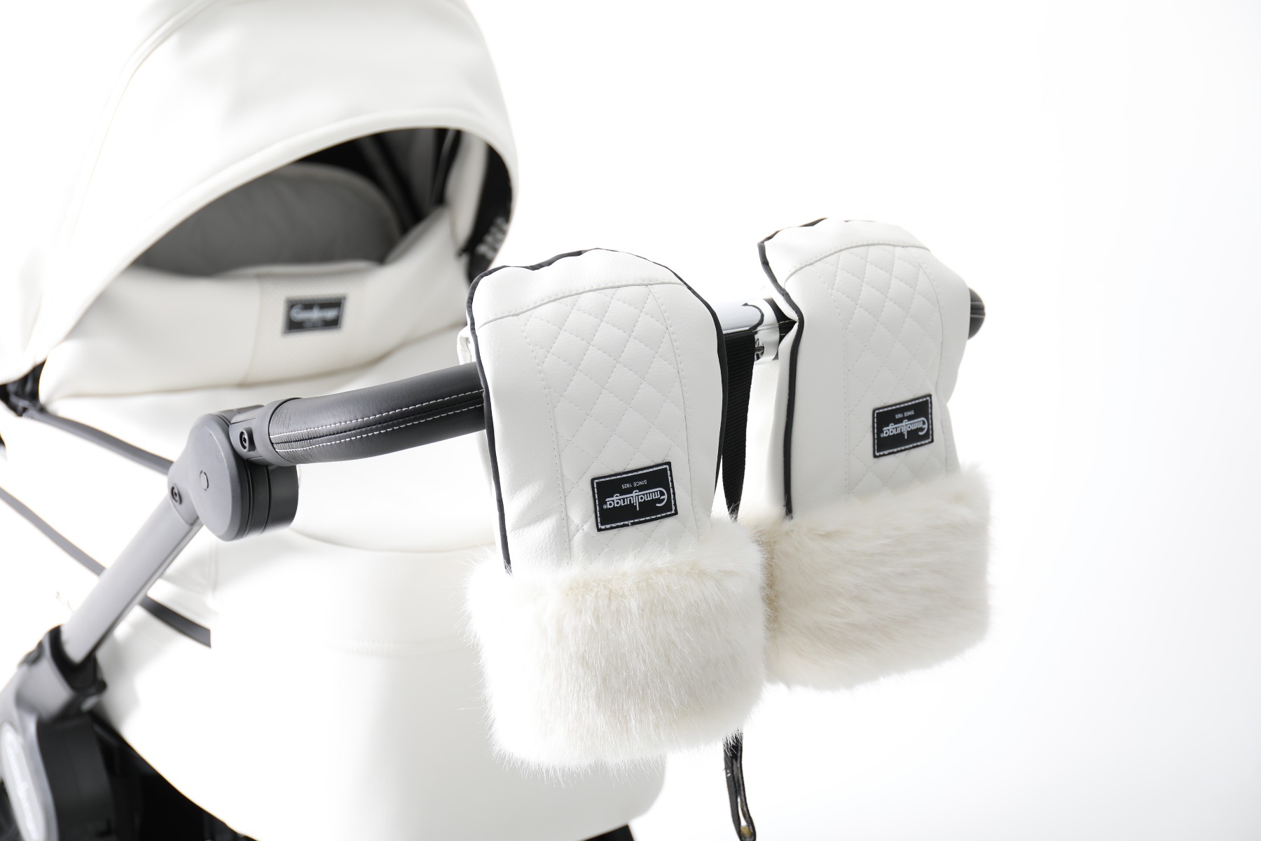 Emmaljunga ratiņu cimdi White Leatherette