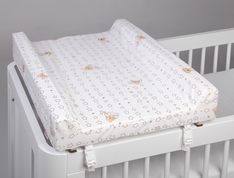 Troll pārtinamais matracis ar koka pamatni